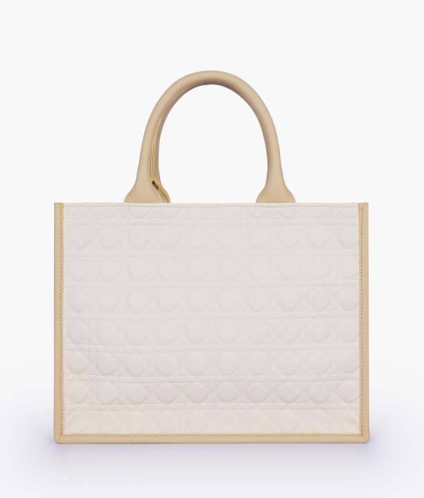RTW%20Creation%20-%20box%20tote%20bag%20%7C%20women%20shoulder%20bags%20%7C%20shoulder%20bags%20for%20girls%20%7C%20bags%20for%20women%20%7C%20crossbody%20fashion%20bags%20%7C%20shoulder%20hand%20bags%20%7C%20women%20tote%20bags%20%20%7C%20An%20Exclusive%20Online%20Collection%20for%20Ladies%20Handbags%20-%20Image%2010