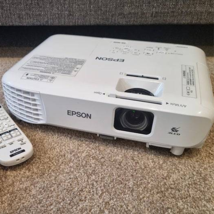 Epson%20EB%20W06%20Projector%20:%20Stunning%20HD%20Picture%20Quality,%20Perfect%20for%20Home,%20Office,%20and%20Gaming%20%E2%80%93%20Lightweight,%20Portable,%20and%20Extremely%20Bright%20-%20Image%205