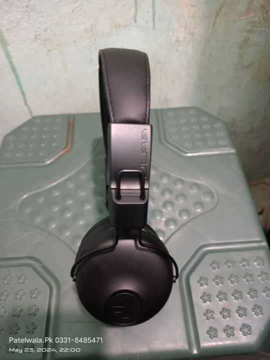 JLab%20Studio%20Pro%20Wireless%20Over-Ear%20Headphones,%20Black,%2050+%20Hour%20Bluetooth%205%20Playtime,%20EQ3%20Sound,%20Ultra-Plush%20Faux%20Leather%20&%20Cloud%20Foam%20Cushions,%20Track%20and%20Volume%20Controls%20For%20Gamming%20PUBG%20~%20PATEL%20WALA%20-%20Image%206