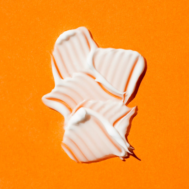 Rivaj%20UK%20-%20High%20Protection%20Sunblock%20SPF60-%2040ml%20-%20Image%202