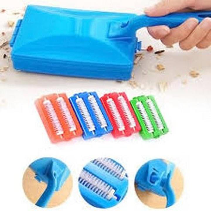 Mini Carpet Rug Roller Brush Dirt Handheld Sweeper Cleaner for Home Cleaning
