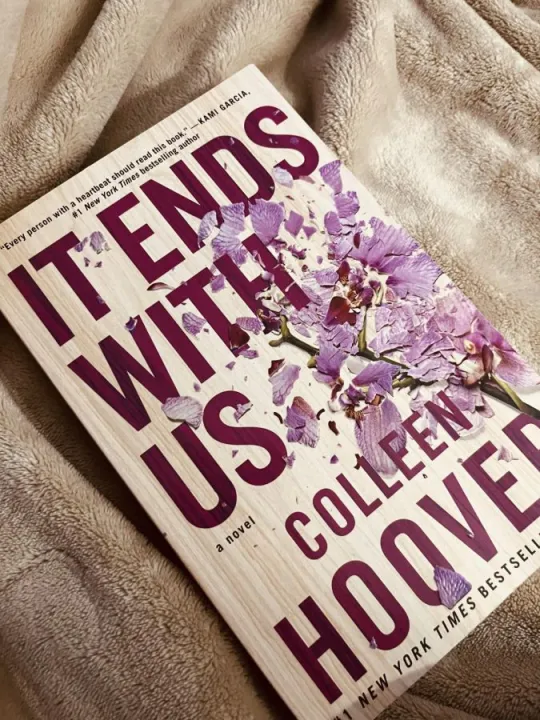 It%20Ends%20with%20Us%20by%20Colleen%20Hoover%20-%20Image%202