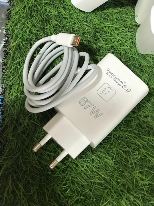 Original Vivo Fast Charger + Data Cable 5.0 Quick Charge Sported 67 watt fast charger with Type C or Micro Cable