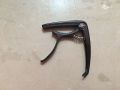 Guitar Capo Multi functional Guitar Capo Zinc Alloy with Bridge Pin Puller. 
