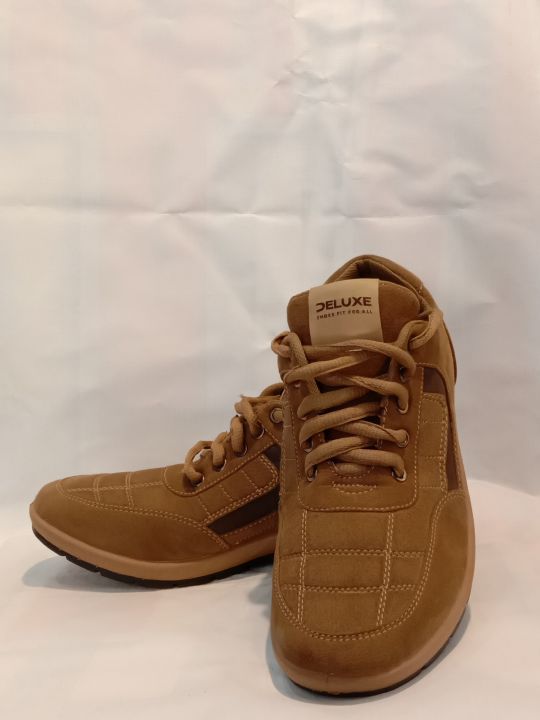 Deluxe%20Sport%20Shoes%20For%20Men%20%7C%20Sand%20Brown%20-%20Image%203