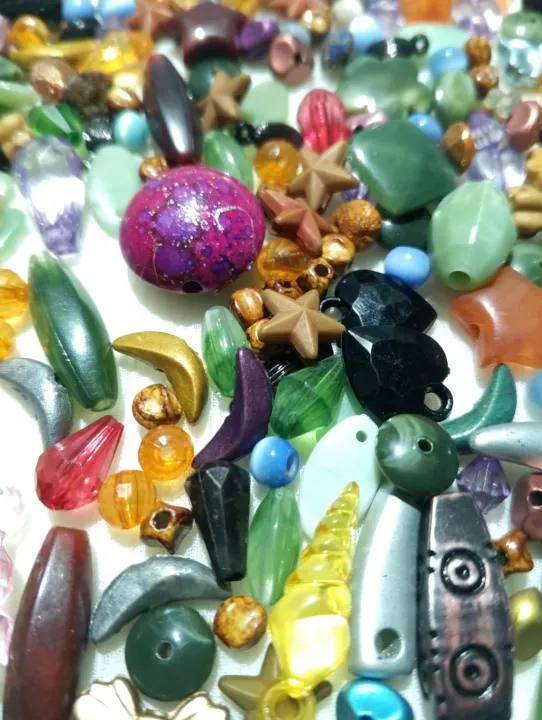 Mix%20Beads%20-%20100g%20Mixed%20Sizes,%20Shapes,%20and%20Colors%20for%20DIY%20Crafting%20and%20Jewelry%20-%20Image%205