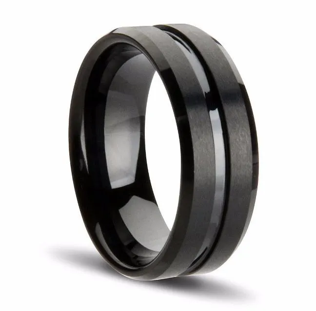 Black%20Titanium%20Band%20Ring%20for%20Men's%20Fashion%20Jewelry%20-%20HONG%20KONG%20-%20Image%204