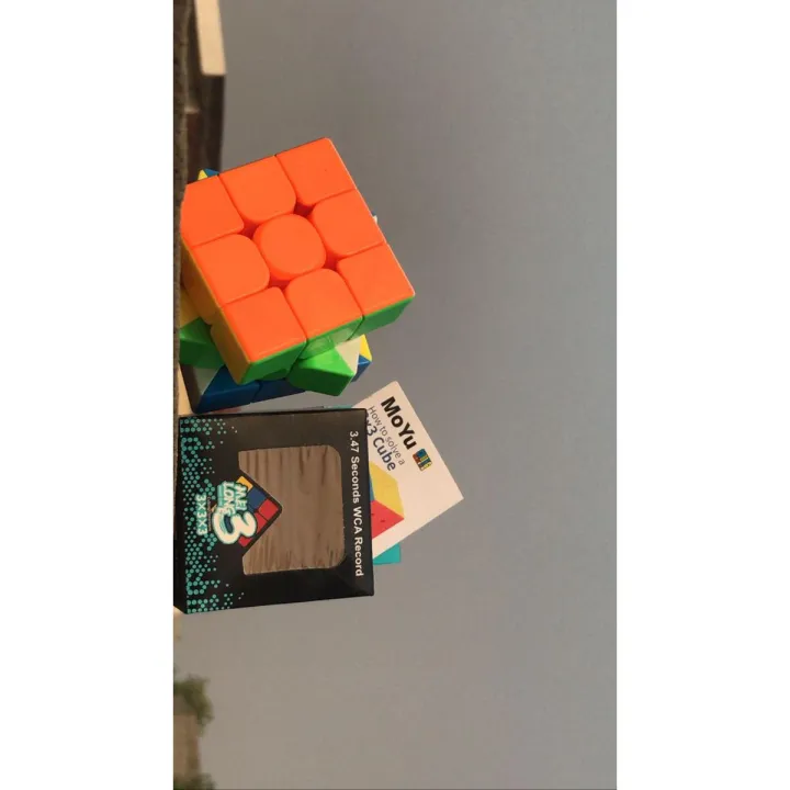 Rubiks%20Cube%203x3%20Moyu%20Orignal%20Stickerless%20professional%20for%20Speed%20Cubing%20very%20Smooth%20pre%20lubeicated%20-%20Image%203