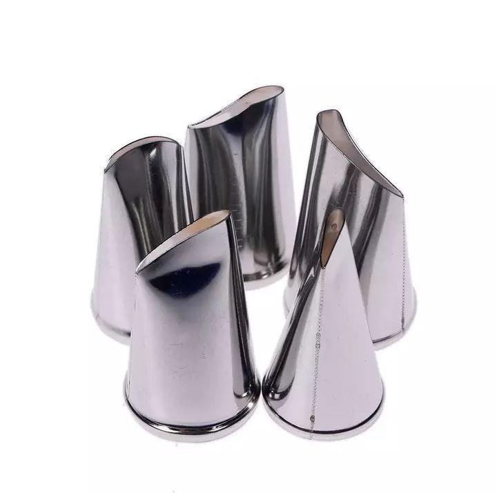 3%20PCs/Set%20Pattern%20Flowers%20Petal%20Icing%20Piping%20Tip%20Nozzles%20Cake%20Decorating%20Tools%20Pastry%20-%20Image%203