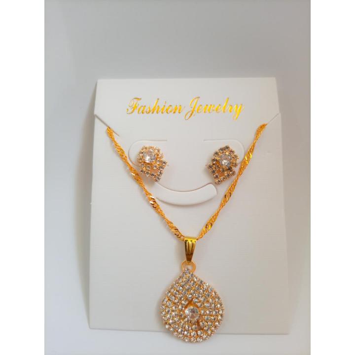 Elegant Golden with Diamond Crystals Zircon Jewellery set with Chain and  Earrings Fashion Jewelry