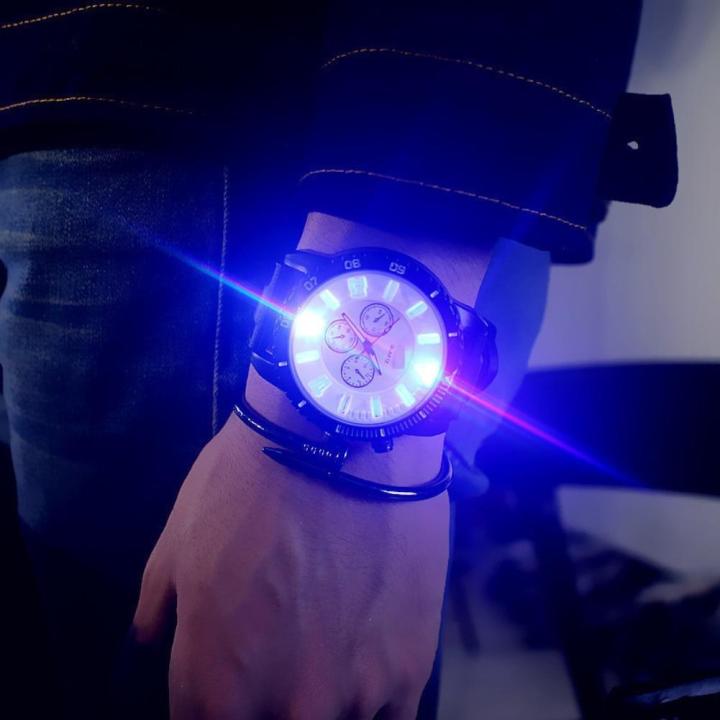 led%20Flash%20Luminous%20Watch%20Personality%20trends%20students%20lovers%20jellies%20woman%20men's%20watches%207%20color%20light%20WristWatch%20-%20Image%204