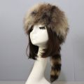Plush Russian Style Flat Top Hat Winter Mongolian Hat Thicken Plush Raccoon Tail Hat for Adult Teens Keep Warm Hat Wholesale. 