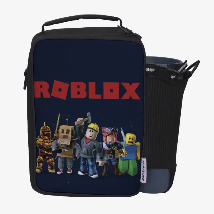 Roblox%20-%20Lunch%20Bag%20with%20option%20to%20carry%20water%20bottle.%20Digitally%20printed%20on%20Fabric%20by%20Traverse%20-%20Image%205