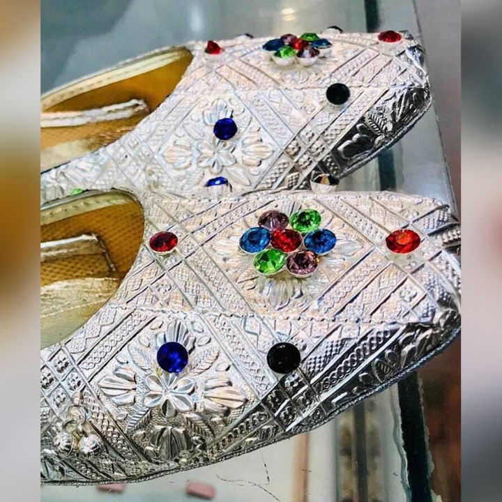 Pure Silver platted Khussa (chandi)