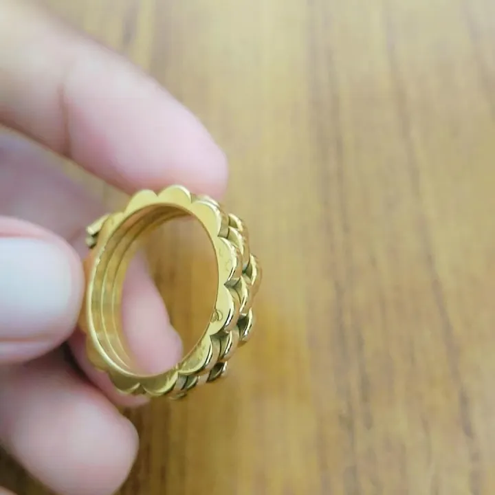 Rolex%20Gold%20Crown%20Design%20Stainless%20Steel%20Ring%20for%20Men%20%7C%20Premium%20Fashion%20Ring%20-%20Image%204