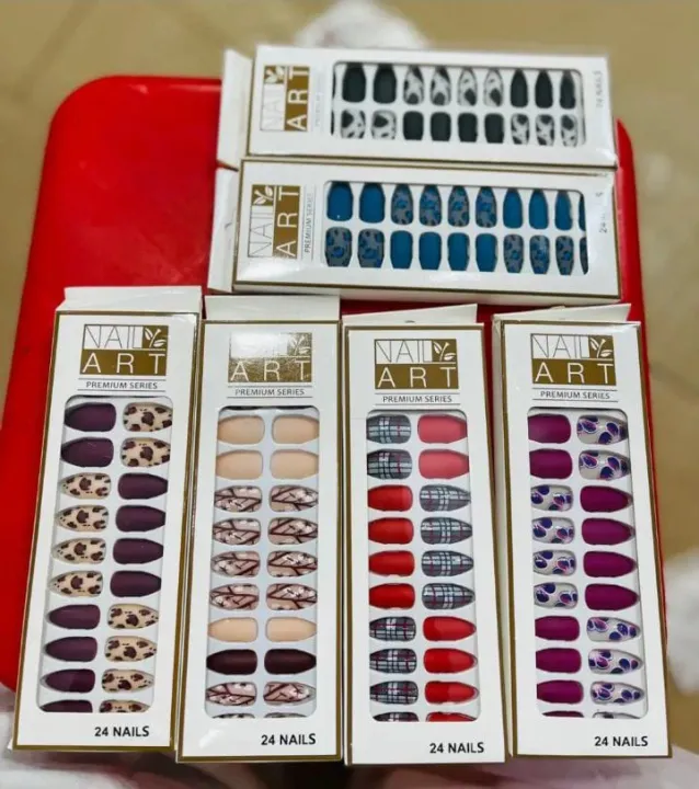 24%20Pcs%20Artificial%20Nails%20colour%20Full%20for%20Girls,%20No%20Required%20Glue%20-%20Image%204