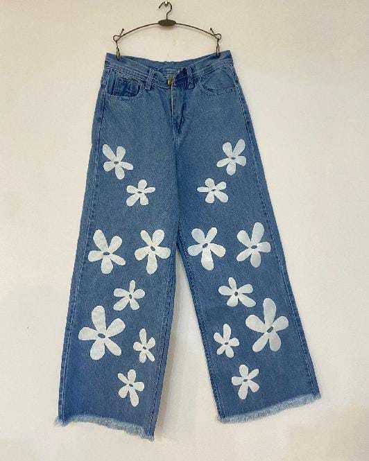 Wide%20Leg%20Flower%20Design%20Printed%20Jeans%20Flapper%20For%20Girls%20and%20Womens%20-%20Image%202