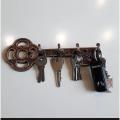 Key Holder  - Wall Key Hanger Holder - Holder  for Hanging Keys & Key Chains (Key Shape ). 