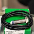 PROXIMITY SENSOR 24-240VAC/DC XS618B1MAL2. 