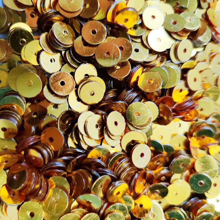 Golden%20Round%20Circular%20Sequins%20Sitara%20for%20Embroidery,%20Embellishing%20Handbags,%20Apparels,%20Art%20Craft%20DIY%20Kit%20Pack%20of%2050%20Gram%20-%20Image%202