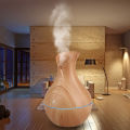 Ultrasonic Humidifier / Diffuser ( 7 Color Changing LED Lights ). 