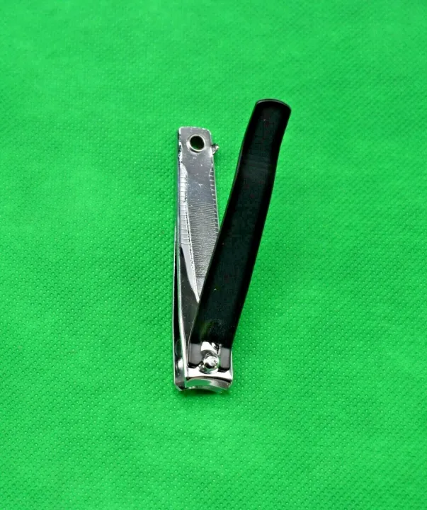 Hair%20Cutting%20Scissors%20Set,%20Professional%20Haircut%20Scissors%20Kit%20with%20Cutting%20Scissors,%20Razor,%20Comb,Black%20Hairdressing%20Shears%20Set%20for%20Barber,%20Salon,%20Home%20-%20Image%206