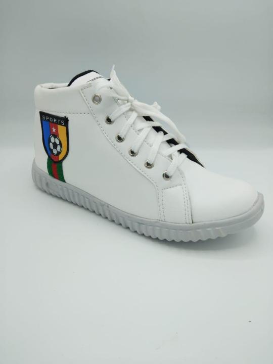 Stylsih And New Design Sneakers For Womens