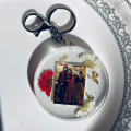 Resin Photo and name Keychain- text can be edit  - light weight- long lasting material- 3.5 inches size round. 