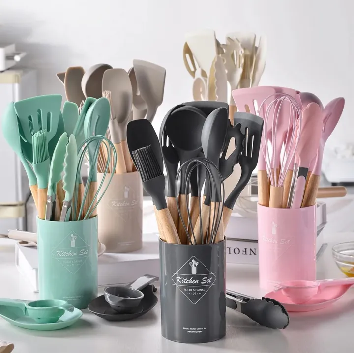 12%20Pcs%20Silicone%20Cooking%20Utensils%20Kitchen%20Utensil%20Set%20-%20Heat%20Resistant%20Non-Toxic%20BPA%20Free%20Spatula%20Set%20with%20Turner%20Tongs,Spoon,Brush,Whisk-Wooden%20Handles%20Kitchen%20Gadgets%20Tools%20Set%20for%20Nonstick%20Cookware%20Spoon%20Set%20Silicon%20-%20Image%205