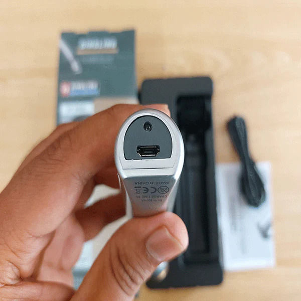 DINGLING%20RF-608B%20Professional%20Hair%20Trimmer%20for%20Men%20%7C%20Original%20and%20High%20Quality%20slim%20Hair%20Clipper%20%7C%20"Trim%20with%20Confidence"%20-%20Image%205