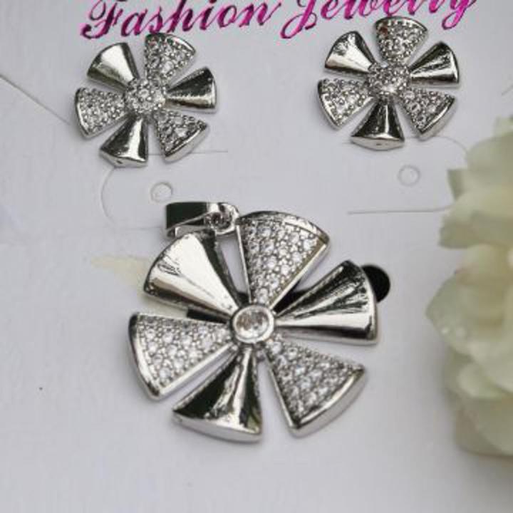 Silver and Golden Necklace with Earrings- Artificial Flowers Jewelry Set