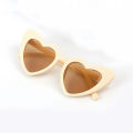 Fashion Heart Shap Cute Kids Sunglasses Big Frame Glitter Pink Summer Sun Shades Glasses Outdoor Eyeglasses UV400 Trend Eyewear. 