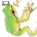Animal Ear Cuffs Tree Frog Ear Clips Realistic Animal Shape Non-pierced Earrings for Party Events Daily Wear Electroplated Alloy Anti-slip Design Quirky Frog Ear Clip. 
