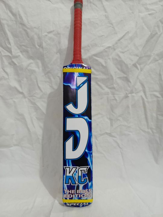 JD%20Original%20(%20KC%20The%20Boss%20Edition%202024%20)%20Bat%20%7C%20Professional%20Tape%20Ball%20Bat%20%7C%20Rawalakot%20Wood%20%7C%20Perfect%20Balance%20%7C%20Full%20Cane%20-%20Image%205