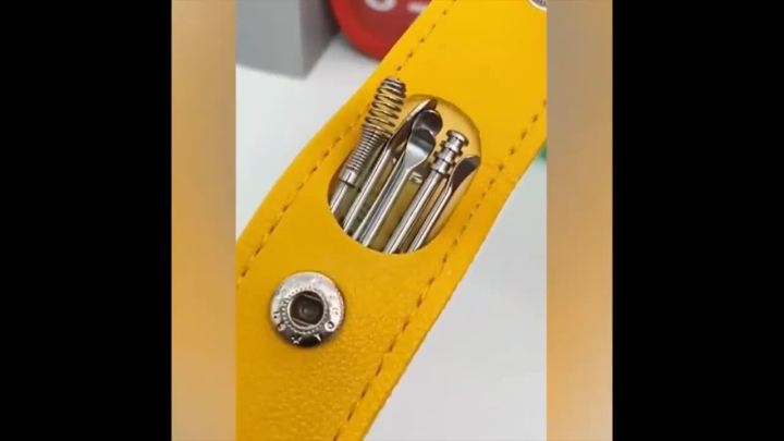 Ear%20Wax%20Cleaning%20Kit,%206%20Pcs%20Ear%20Pick%20Tools,%20Wax%20Removal%20Kit,%20Ear%20Cleaning%20Tool%20Set,%20Spring%20Earwax%20Cleaner%20Tool%20Ear%20Wax%20Remover,%20Reusable%20Ear%20Cleaner%20for%20Children%20and%20Adult%20-%20Image%208