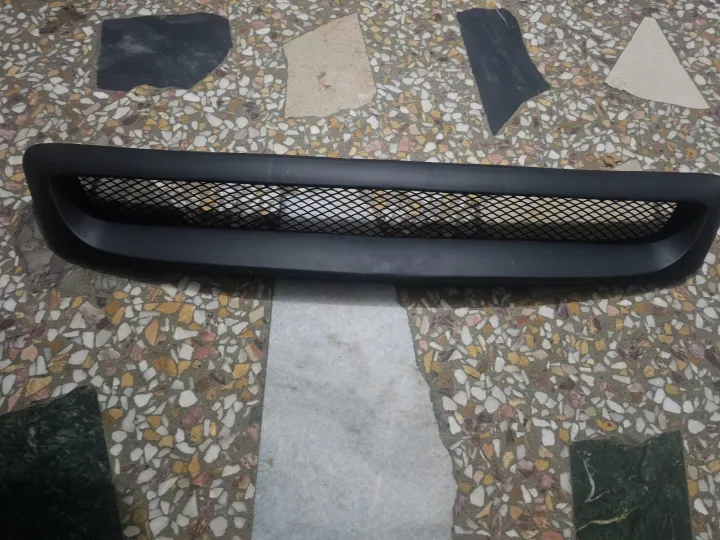 Suzuki%20Cultus%20Front%20Mesh%20Sports%20Grill%20Old%20Model%202000%20to%202017%20-%20Image%202