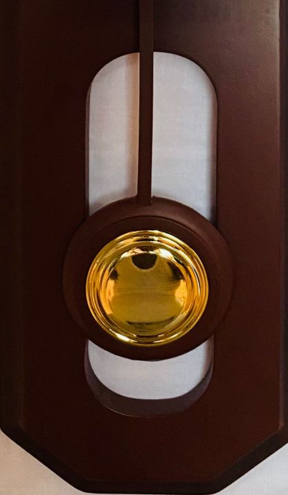 Elegant%20Quartz%20Pendulum%20Wall%20Clock%20-%20High%20Quality%20Wooden%20Clock%20with%20Brown%20&%20Golden%20Finish,%20Silent%20and%20Smooth%20Mechanism,%20Easy%20to%20Read,%20Fancy%20and%20Attractive%20Design%20for%20Home%20Interior%20and%20Decor%20-%20Image%205