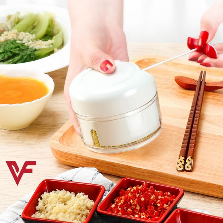 Hand Pull Type Minced Multifunctional Manual Food Chopper Vegetable Chopper Speedy MINI Chopper Easy To Deal Vegetables/Onions/Carrots/Garlic/Pepper/Meat/Puree/Salad/Pesto/Coleslaw Mini Turbo Chopper & Cutter