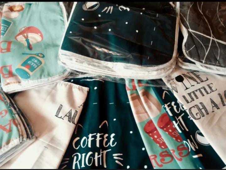 Baby%20Godri%20Pack%20of%206%20-%20Bottom%20Side%20covered%20by%20Plastic%20Sheet%20-%20Upper%20Side%20Covered%20by%20Cotton%20Fabric%20-%20Waterproof%20-%20Urine%20Proof%20-%20Multi%20Color%20-%20Image%204