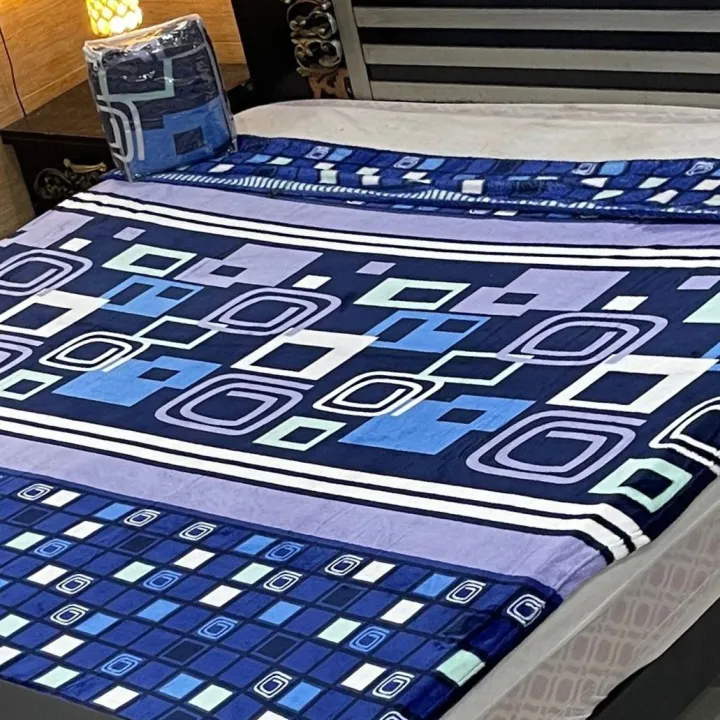 Single%20%20Bed%20Fleece%20Soft%20Blanket%20-%20AC%20Blanket%20for%20summer%20-%20Image%205