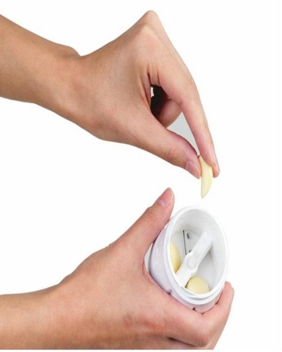 GARLIC%20SLICER%20-%20Image%203