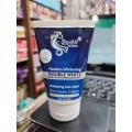 Double White 3D Flawless Face Wash. 