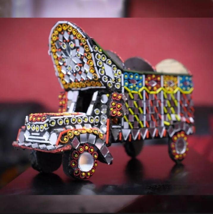Model%20Of%20Truck%20Pakistani%20Handicraft%20(7%20inches)...Handmade%20Mirror%20and%20Wire%20Work%20-%20Image%202