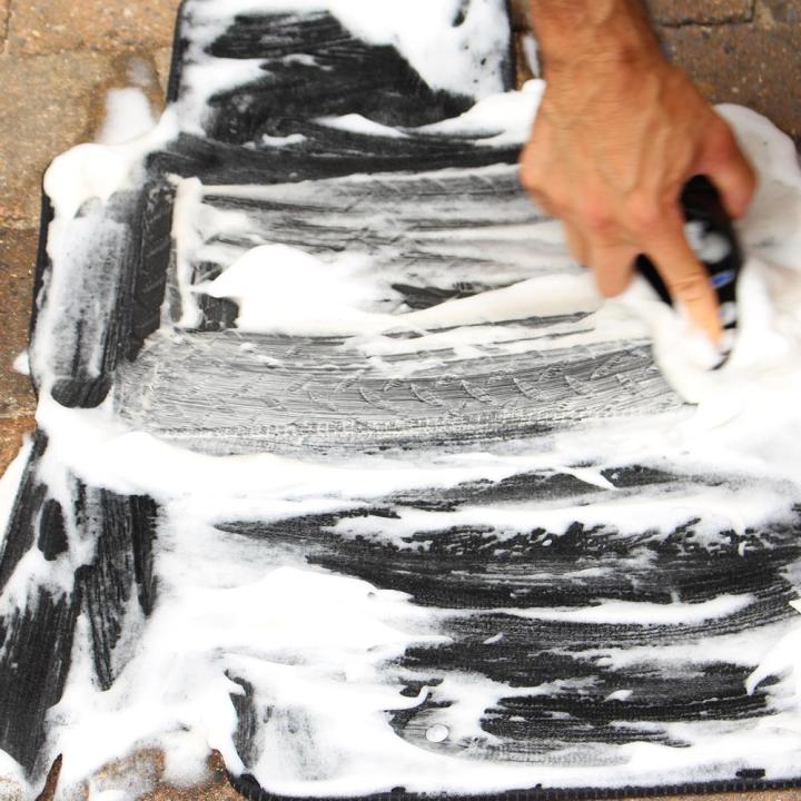 TURTLE%20WAX%20-%20POWER%20OUT%20CAR%20INTERIOR%20CARPET%20&%20MATS%20HEAVY%20DUTY%20CLEANER%20-%20400%20ML%20-%20Image%204