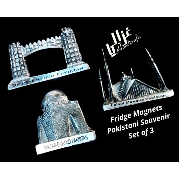 Fridge magnet . Pakistani Fridge magnets Monuments. Set of 3