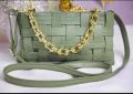 New Stylish Handbag for Ladies - Clutch Bags, Cross Body With Dock Lock - Leather Bag In Different Colors. 