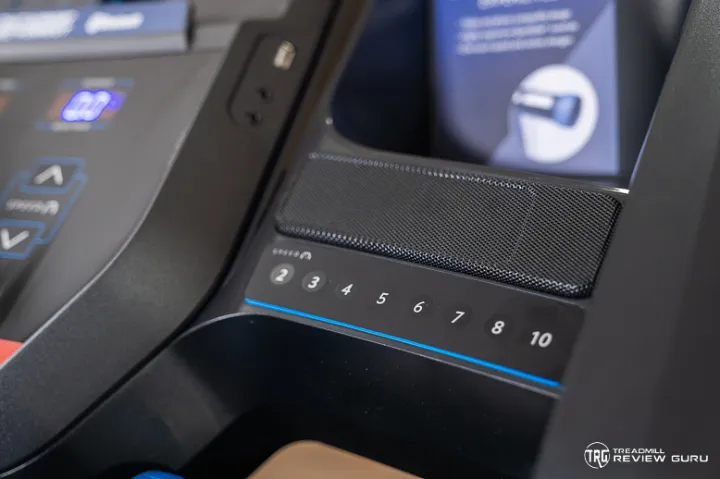 Treadmill%20-%20%20Brand%20Horizon%20Fitness%20-%20Treadmill%20%20-%20%20User%20Weight%20135%20Kgs%20-%20Running%20Area:%2020"%20x%2055"%20-%20Model%20T101%20-%20Image%204