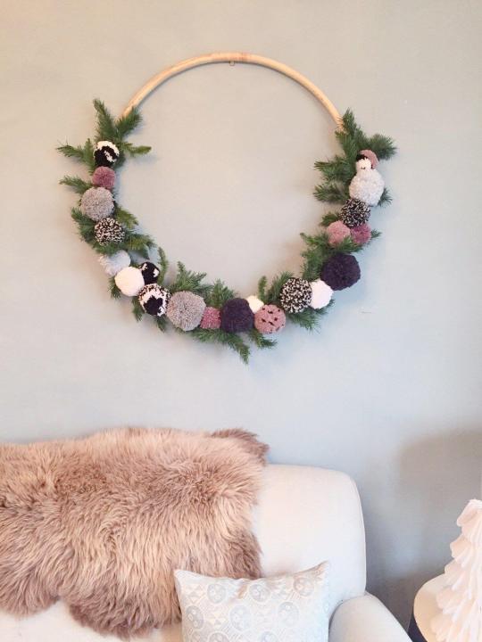 wall hangig decorative piece of art