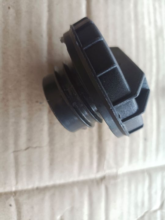 FAW%20AND%20CHANGAN%20%20FUEL%20TANK%20CAP%20WITHOUT%20KEY%20-%20Image%203