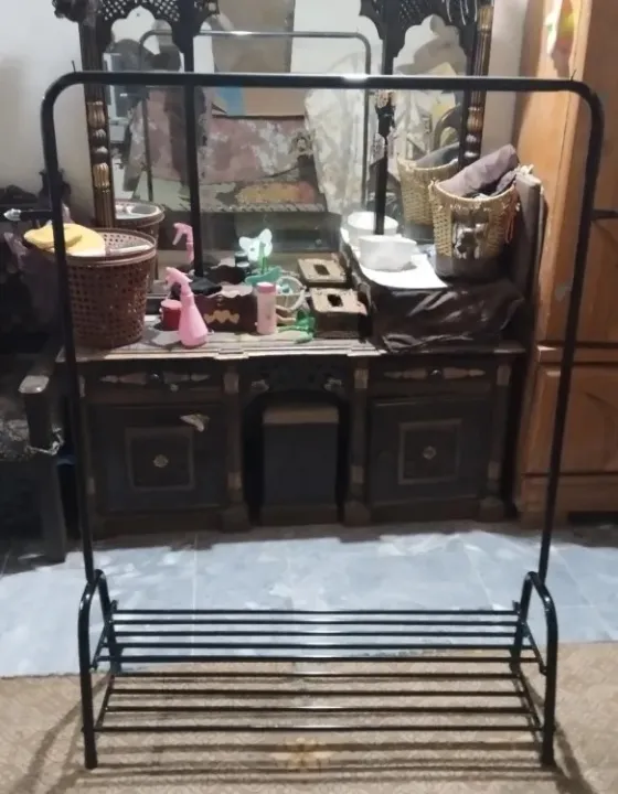 Best%20Quality%20Cloth%20hanging%20stand/%20Double%20Shoes%20Rack%20Stand%20/%20Garments%20Stand/%20Purse%20and%20Accessories%20Hanging%20stand/%20Boutique%20Display%20stand%20rack%20for%20your%20Home%20and%20Garments%20shop%20-%20Image%204